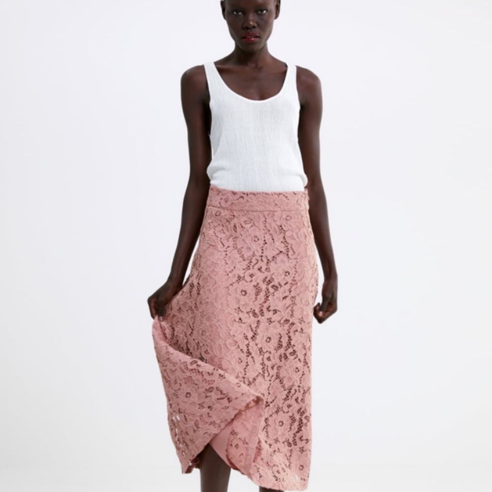 Sale! New Zara lace skirt